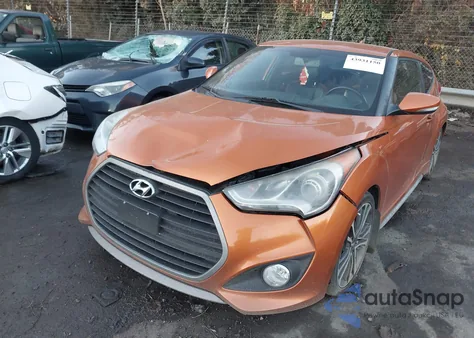 2016 Hyundai Veloster Turbo z USA, uszkodzony, nr VIN KMHTC6AE0GU285878